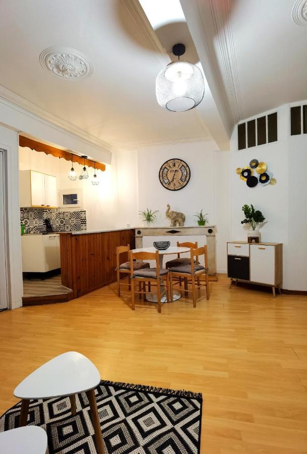 Charmant T2 Meuble Quartier Chateau De Pau Kültér fotó