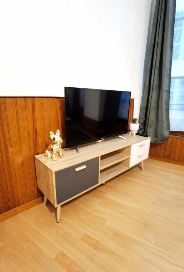 Charmant T2 Meuble Quartier Chateau De Pau Kültér fotó